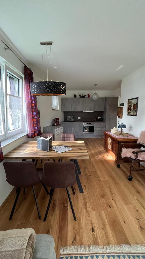 Ferienwohnung Karasek Deluxe Sattendorf Екстер'єр фото